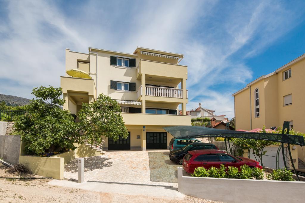 Apartments Leon بودْسْتغانا المظهر الخارجي الصورة