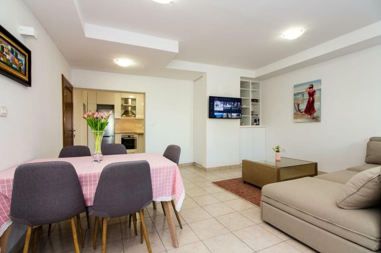 Apartments Leon بودْسْتغانا المظهر الخارجي الصورة