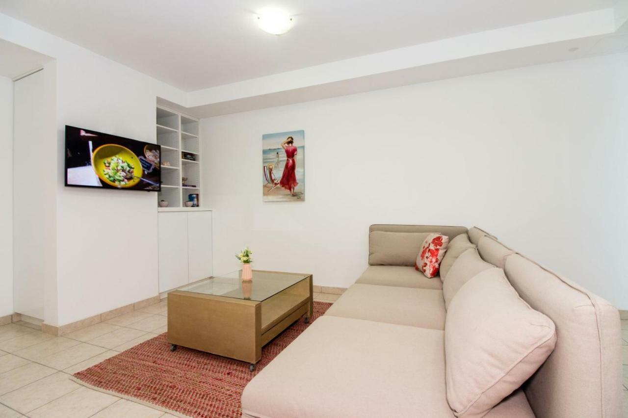 Apartments Leon بودْسْتغانا المظهر الخارجي الصورة