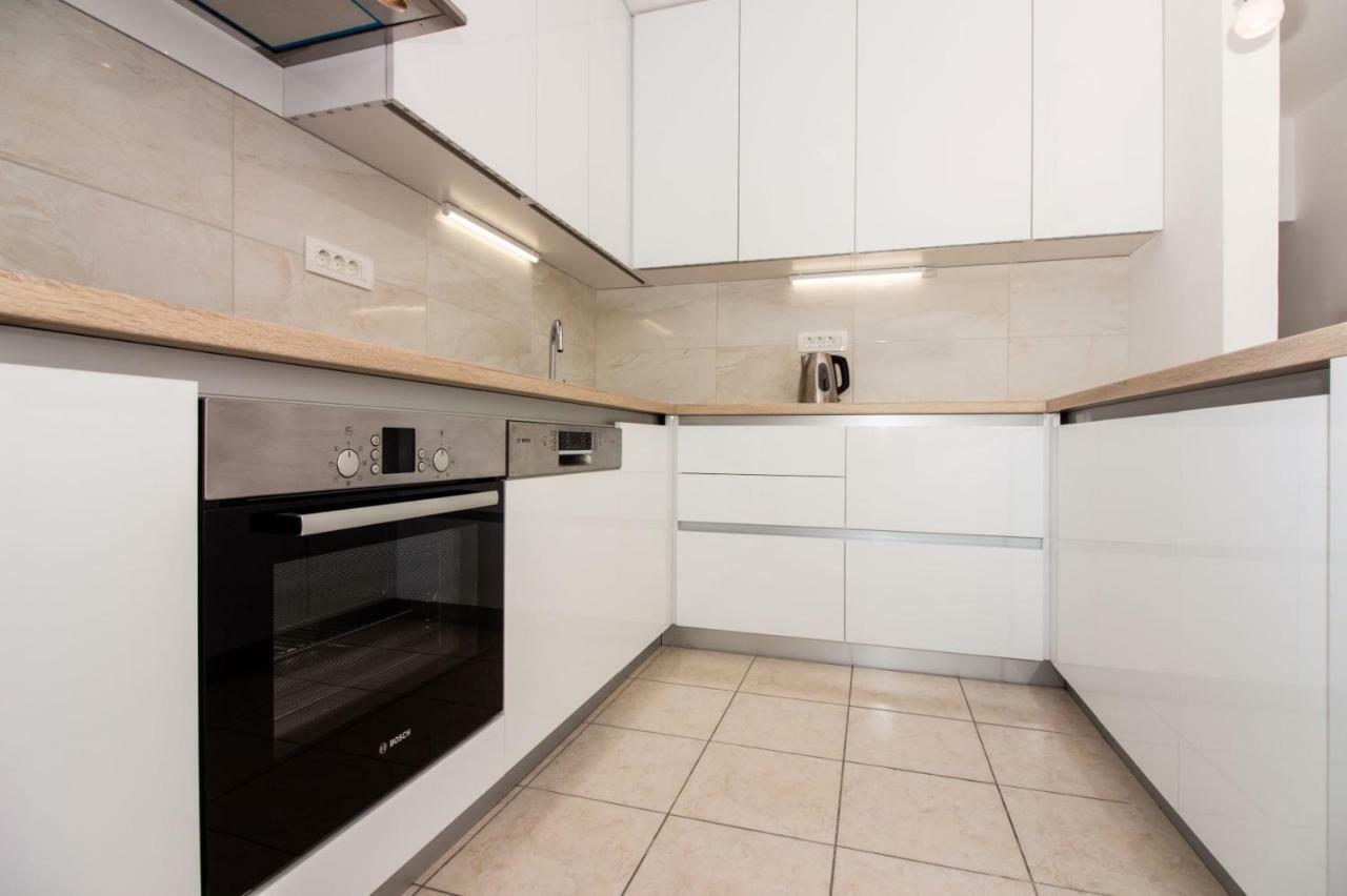 Apartments Leon بودْسْتغانا المظهر الخارجي الصورة